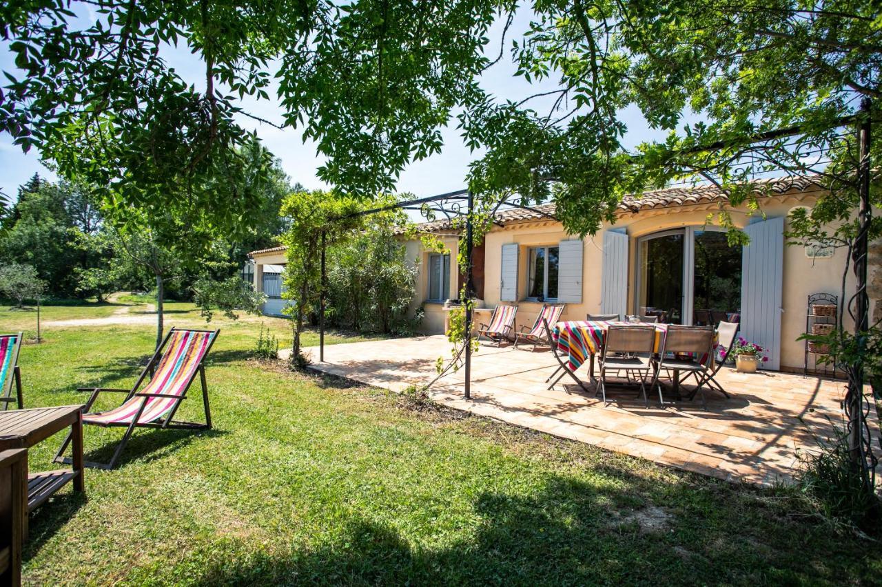 Gites Domaine Des Machottes Grans المظهر الخارجي الصورة