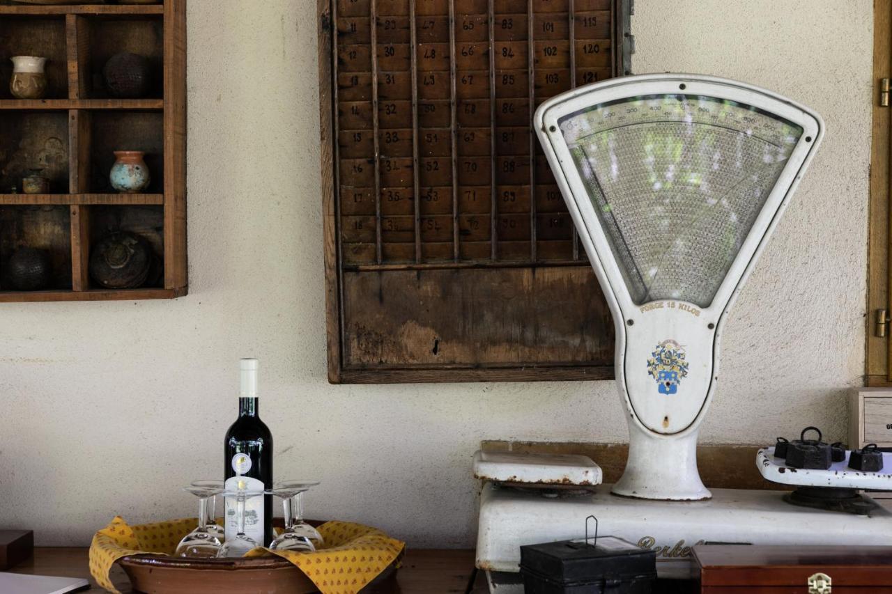 Gites Domaine Des Machottes Grans المظهر الخارجي الصورة